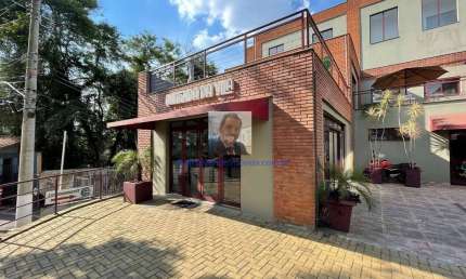 Vende-se Loja &amp;quot;A&amp;quot; - Centro Comercial ÁAREA (176,88m²)