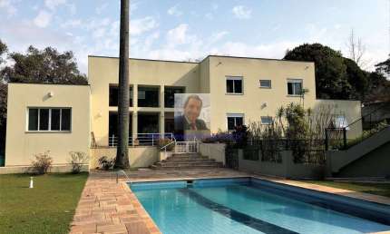 Vende –se Casa 4dorm/2suítes no Pq Primavera - Privacidade, piscina.