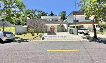 Vende-se linda Casa no Reserva do Vianna - ZERO Km! Térrea, 3 suítes, pisci