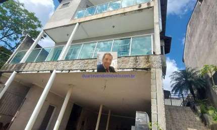 Vende-se Casa 4dorm/1suite, no Residencial Vila D&amp;apos;este em Cotia.