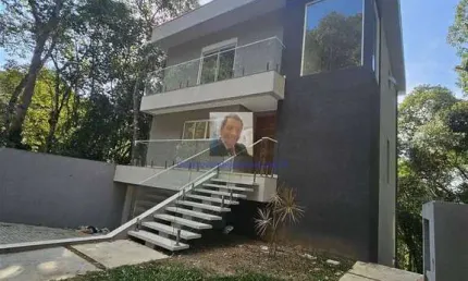 Vende-se Casa Moderna 3 suites, Área Gourmet, 3km da Raposo Tavares
