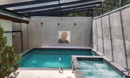 Aluga-se ou Vende-se Casa 3suítes, Piscina, Gourmet, à 3km RT. 