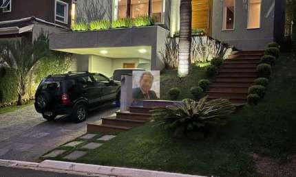 Casa  Moderna 2suítes, 3 Banh, 4 vagas, Gourmet, à 3km RT. 