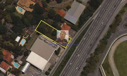 Terreno Comercial frente p/ Raposo Tavares - 1.320 m² - VENDA / LOCAÇÃO - v
