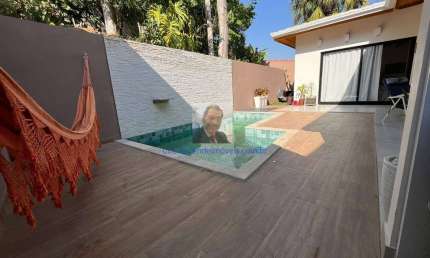 Vende-se Casa Térrea de 2dorm/1suíte, no Cond. Vila Verde,
