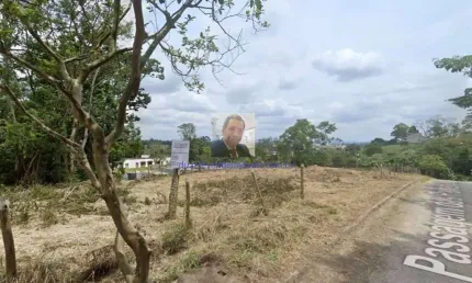Vende-se - Área 2.996,00 m² c/ PROJETO APROVADO p/ condomínio de 10 casas!