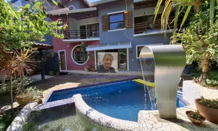 Casa com 3 quartos/1 SUÍTE, 394m2, á venda por R$ 1.500.000,00 – no Cond. V