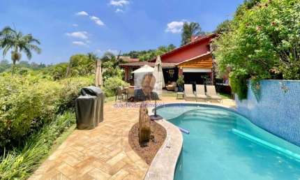 Vende-se Casa no Cond Palos Verdes - 4 dormitórios / 2 suítes, piscina, gou