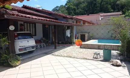 Casa com 3 dormitórios à venda, 131 m² por R$ 650.000,00 - Serra Grande - Niterói/RJ