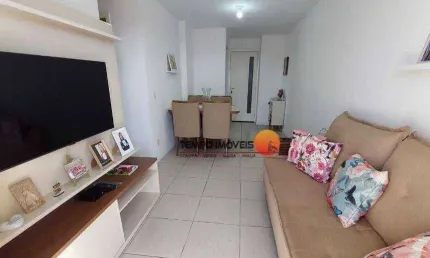 Apartamento com 3 Quartos à Venda, 68 m² por R$ 300.000