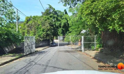 Terreno à venda, 1400 m² por R$ 230.000,00 - Matapaca - Niterói/RJ