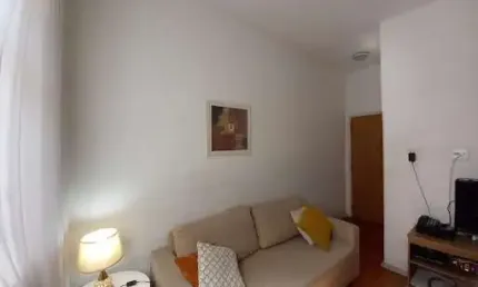 Apartamento com dois quartos no melhor ponto do fonseca