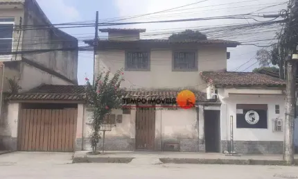 Casa com 4 quartos, 250 m² por r$ 550.000 - itaipu - niterói/rj