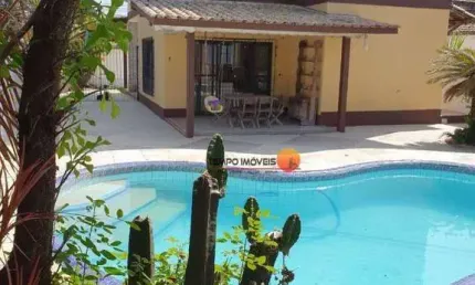 Casa com 3 dormitórios à venda, 243 m² por R$ 850.000,00 - Piratininga - Niterói/RJ