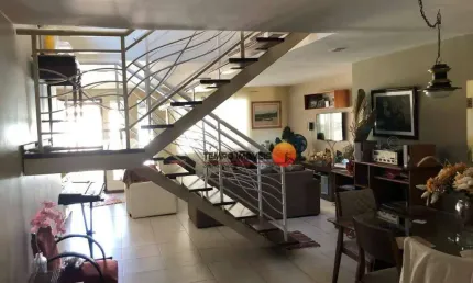 Casa com 3 quartos à venda na Rua Rubem Assis Bonfim, Serra Grande, Niterói