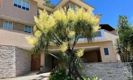 Casa com 4 dormitórios à venda, 500 m² por R$ 2.850.000 - Ubá Terra Nova - Niterói/RJ