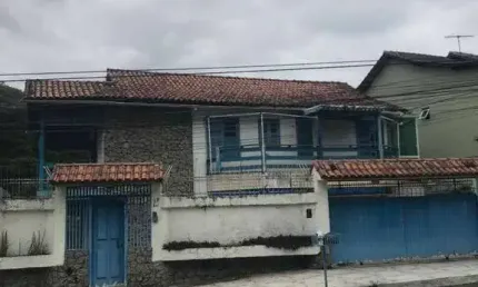 Casa com 4 dormitórios à venda, 360 m² por R$ 850.000,00 - São Francisco - Niterói/RJ