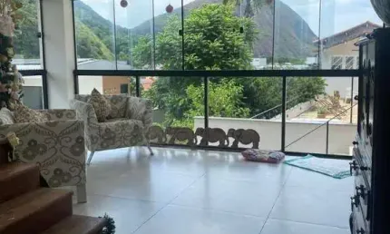 Casa com 4 dormitórios à venda, 280 m² por R$ 2.100.000,00 - Itacoatiara - Niterói/RJ