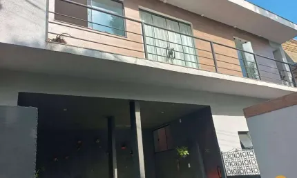 Casa com 3 dormitórios à venda por R$ 990.000,00 - Itaipu - Niterói/RJ