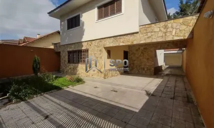 SObrado de 235 metros para locação no Jardim Campo Grande