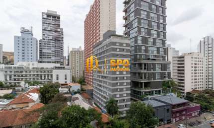 Apartamento com 3 Quartos e 4 banheiros à Venda, 213,6 m²