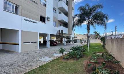 Apartamento em São José/SC - 2 Dormitórios - Prédio com Elevador