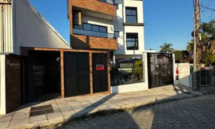 Apartamento na Praia das Cordas - Governador Celso Ramos/SC