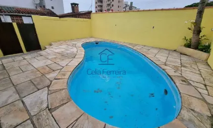 Sobrado em condomínio fechado a 200m da praia martim de sá - caraguatatuba/sp
