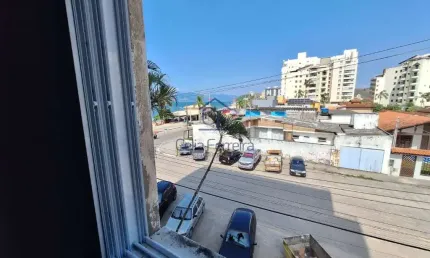 Apartamento 03 dormitórios com linda vista frente mar na martim de sá.