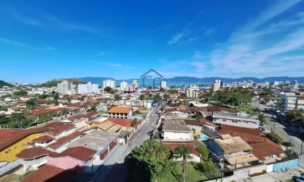 Excelente apartamento 3 dormitórios locação sumaré - caraguatatuba/sp