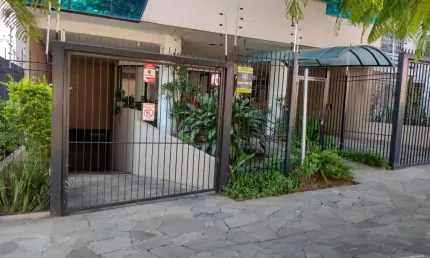 Sala comercial com 1 sala para alugar na Rua Umbú, 168, Passo da Areia, Porto Alegre