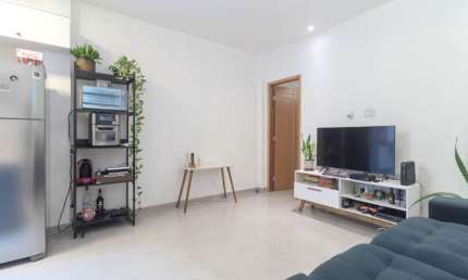 Amplo imóvel, com 73m², recém-reformado e mobiliado em Botafogo rio de  Janeiro/RJ.