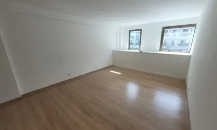Sala comercial à venda com 30m²  e 1 vaga de garagem na Barra da Tijuca