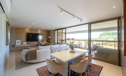 Apartamento de 217M² com 4 quartos (4 suítes) - Royal Blue / Barra da Tijuca.