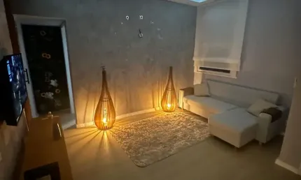 Apartamento à venda com 02 quartos na av. oswaldo cruz no flamengo / rj.