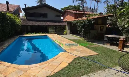Casa á venda - Condomínio Residencial 4 - Alphaville 04 - Santana de Parnaíba/SP