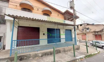 Casa com 3 dormitórios à venda, 196 m² por R$ 600.000,00 - Vila Mercês - Carapicuíba/SP