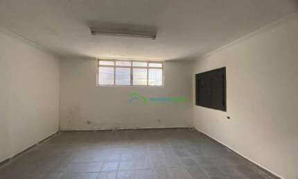 Sala Comercial no Calçadão de Carapicuíba, em Frente à Caedu - Excelente Oportunidade!