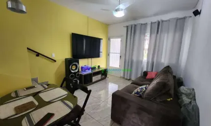 Casa á venda - Condomínio Center Village -  Jardim Veloso, Carapicuíba/SP