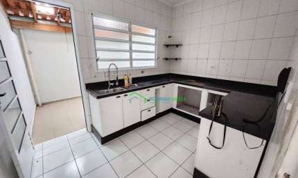 Casa á venda no Condomínio Center Village, Jardim Veloso, Carapicuíba/SP