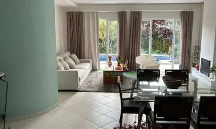 Casa à venda - Condomínio Residencial 3 - Alphaville 11 - Santana de Parnaíba/SP