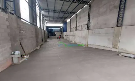 Galpão Comercial, 510 m² - venda por R$ 1.650.000 ou aluguel por R$ 15.450/mês - Vila Silviânia - Carapicuíba/SP