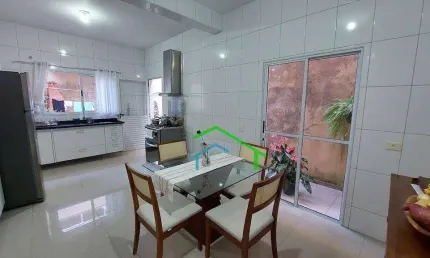 Casa com 3 dormitórios à venda, 210 m² por R$ 500.000,00 - Jardim Ana Estela - Carapicuíba/SP