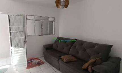 Espaçosa Casa na Vila Dirce, Carapicuíba/SP - Ideal para Famílias Grandes!