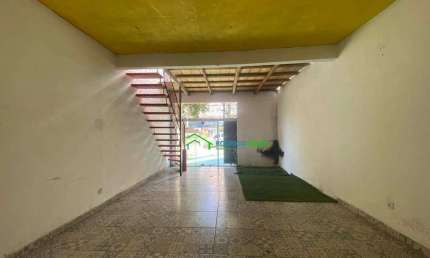 Comercio com 190m² pé direito alto, bem localizado na Av. Brasil - Carapicuíba/ SP