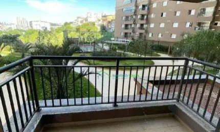 Apartamento no Condomínio Central Park  no Jardim Tupanci, Barueri/SP - Locação