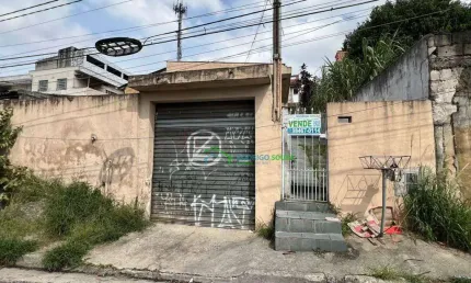 Casa com 4 dormitórios à venda, 170 m² por R$ 380.000,00 - Vila Creti - Carapicuíba/SP