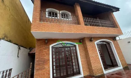 Casa com 3 dormitórios à venda, 540 m² por R$ 1.250.000,00 - Centro - Carapicuíba/SP