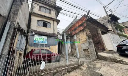 Imóvel com 4 casas muito boa ávenda por R$550.000 mil , Possível renda R$7.000,00 mensal