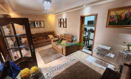 Casa com 3 dormitórios à venda, 260 m² por R$ 700.000,00 - Centro - Carapicuíba/SP
